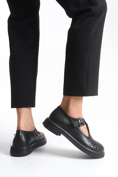 Kadın Varis Ayakkabısı – Delikli Tokalı Model V105120 | Handarte × Dr. Mery