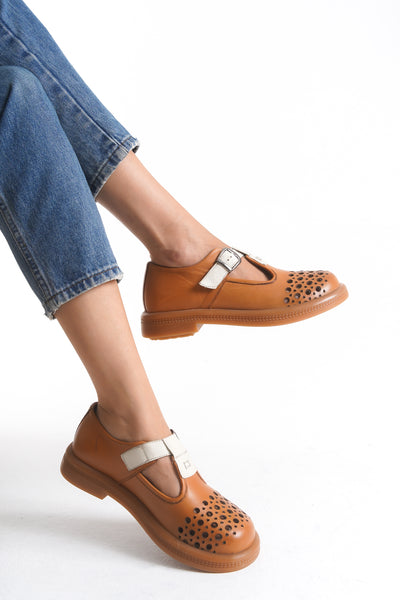 Kadın Varis Ayakkabısı – Delikli Tokalı Model V105120 | Handarte × Dr. Mery