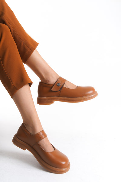 Kadın Varis Ayakkabısı – Tek Bantlı Mary Jane Model 105130 (Taba) | Handarte × Dr. Mery