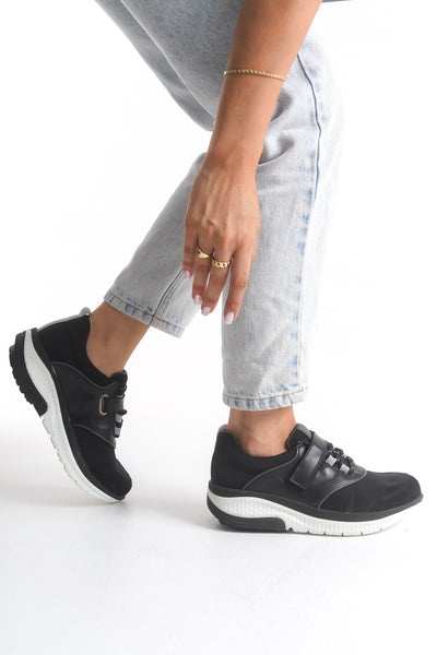 Kadın Varis Ayakkabısı – Bağcıklı Comfort Sneaker Model 106000 | Handarte × Dr. Mery