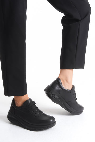 Kadın Varis Ayakkabısı – Hakiki Deri Comfort Sneaker Model 106050 | Handarte × Dr. Mery