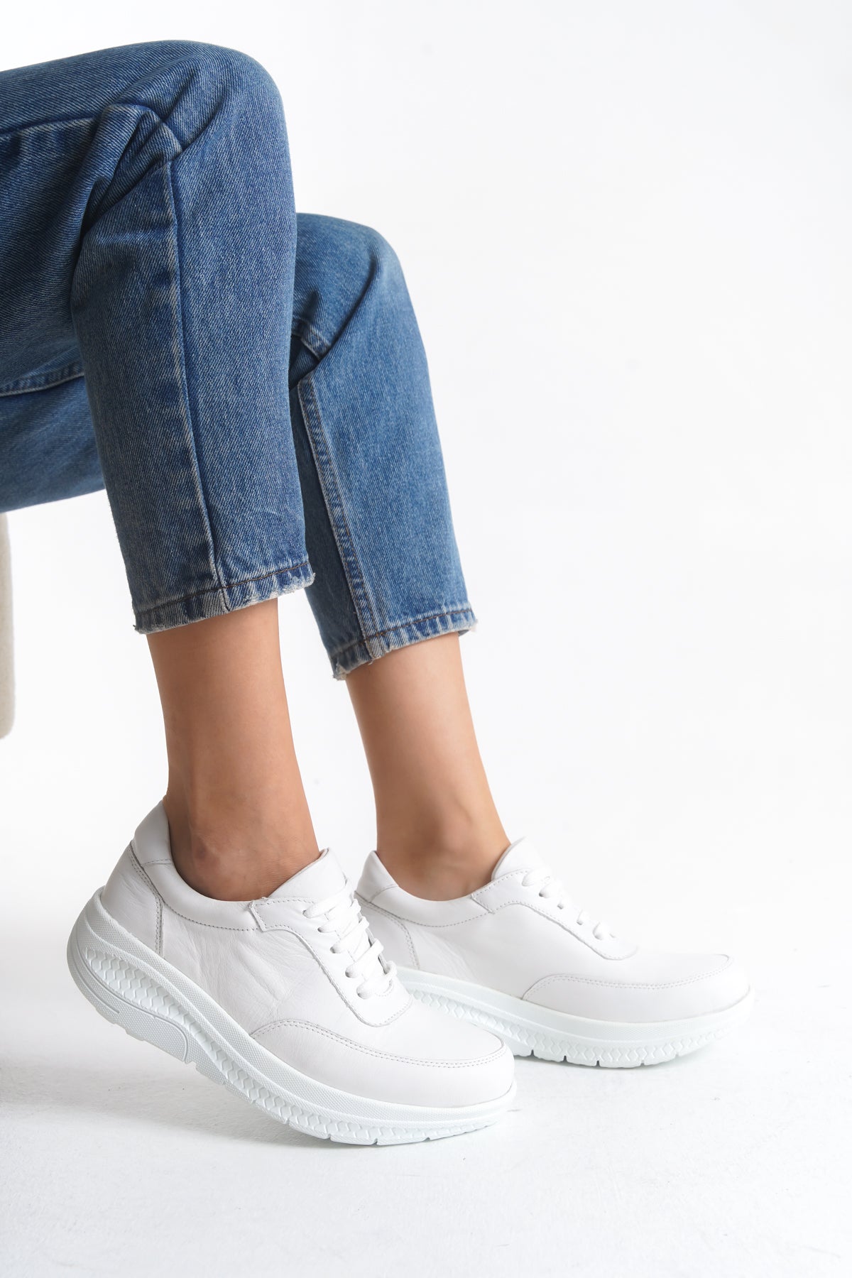 Kadın Varis Ayakkabısı – Hakiki Deri Comfort Sneaker Model 106050 | Handarte × Dr. Mery