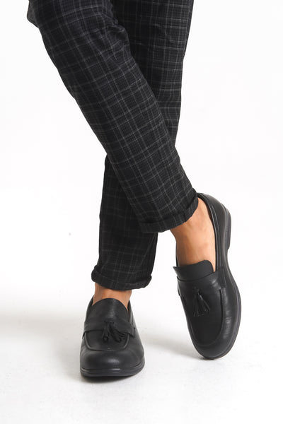 Erkek Varis Ayakkabısı – Püsküllü Mokasen Model V825050-P | Handarte × Dr. Mery