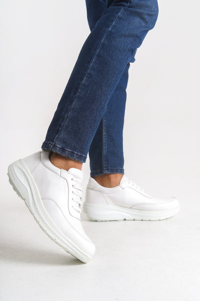 Erkek Varis Ayakkabısı – Bağcıklı Konfor Sneaker V829020 | Handarte × Dr. Mery