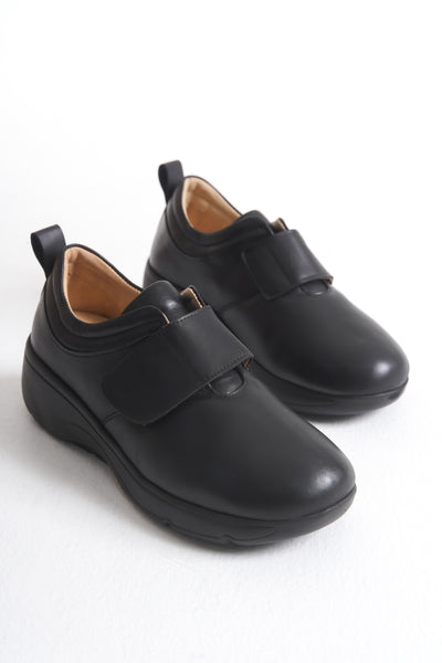 Kadın Diyabet Ayakkabısı – Ayarlanabilir Tek Bantlı Konfor Sneaker D107000 | Handarte × Dr. Mery