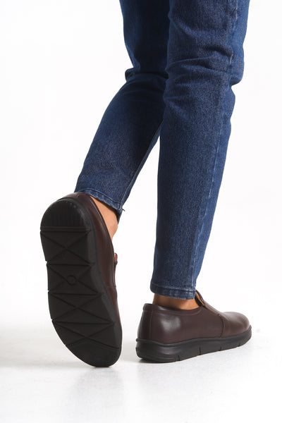 Erkek Diyabet Ayakkabısı – Slip-On Konfor Modeli D827130 | Handarte × Dr. Mery