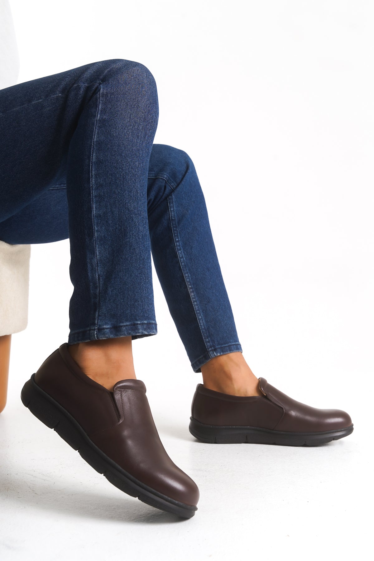 Erkek Diyabet Ayakkabısı – Slip-On Konfor Modeli D827130 | Handarte × Dr. Mery